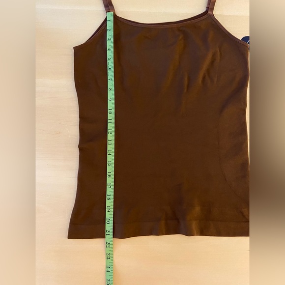 EMPETUA Size 4X Chocolate Scoop Neck Cami Shapewear. - Picture 9 of 11